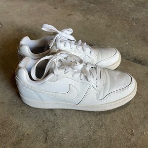 Nike Ebernon Low- Womens size 7.5- white
